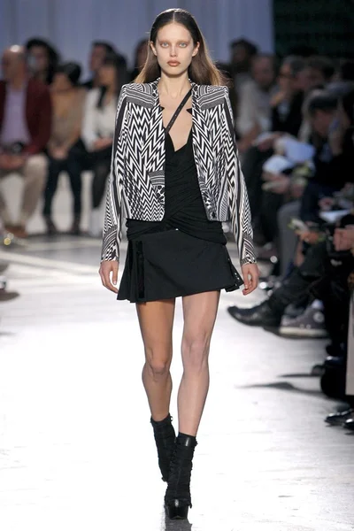 Look 43